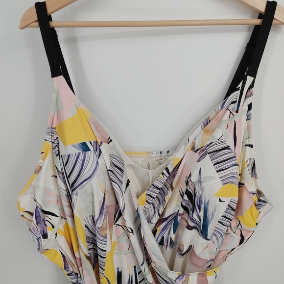 Addition Elle | one piece swimsuit - Picture 2 of 8